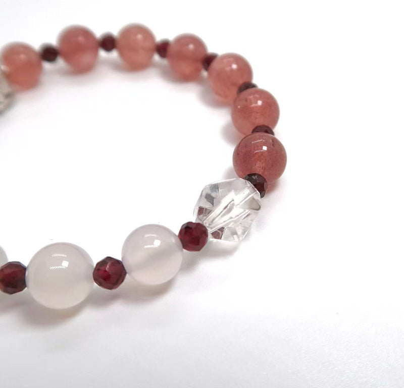 Strawberry Quartz & White Agate Bracelet with Garnet Beads & Silver Dreamcatcher