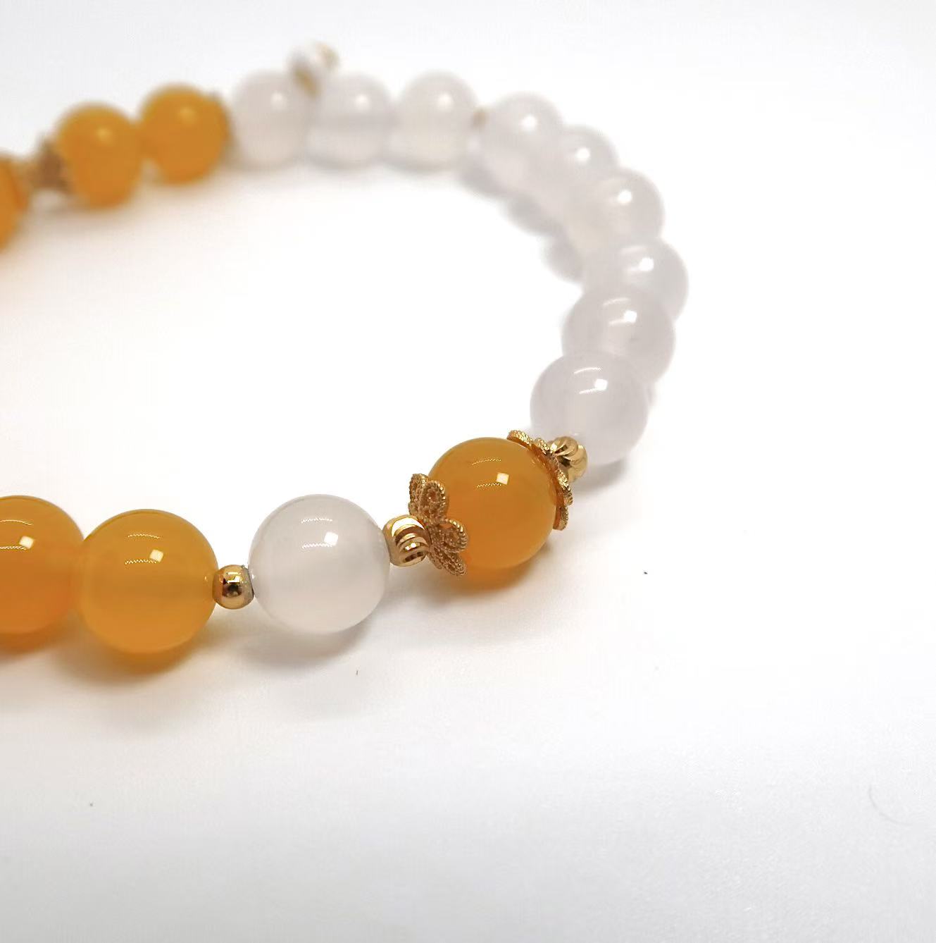 Gold-Plated Filigree Gourd Bracelet - Yellow & White Agate with Pearl