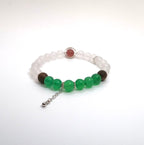 Bracelet en agate blanche, agate verte et quartz fraise avec chaîne en argent