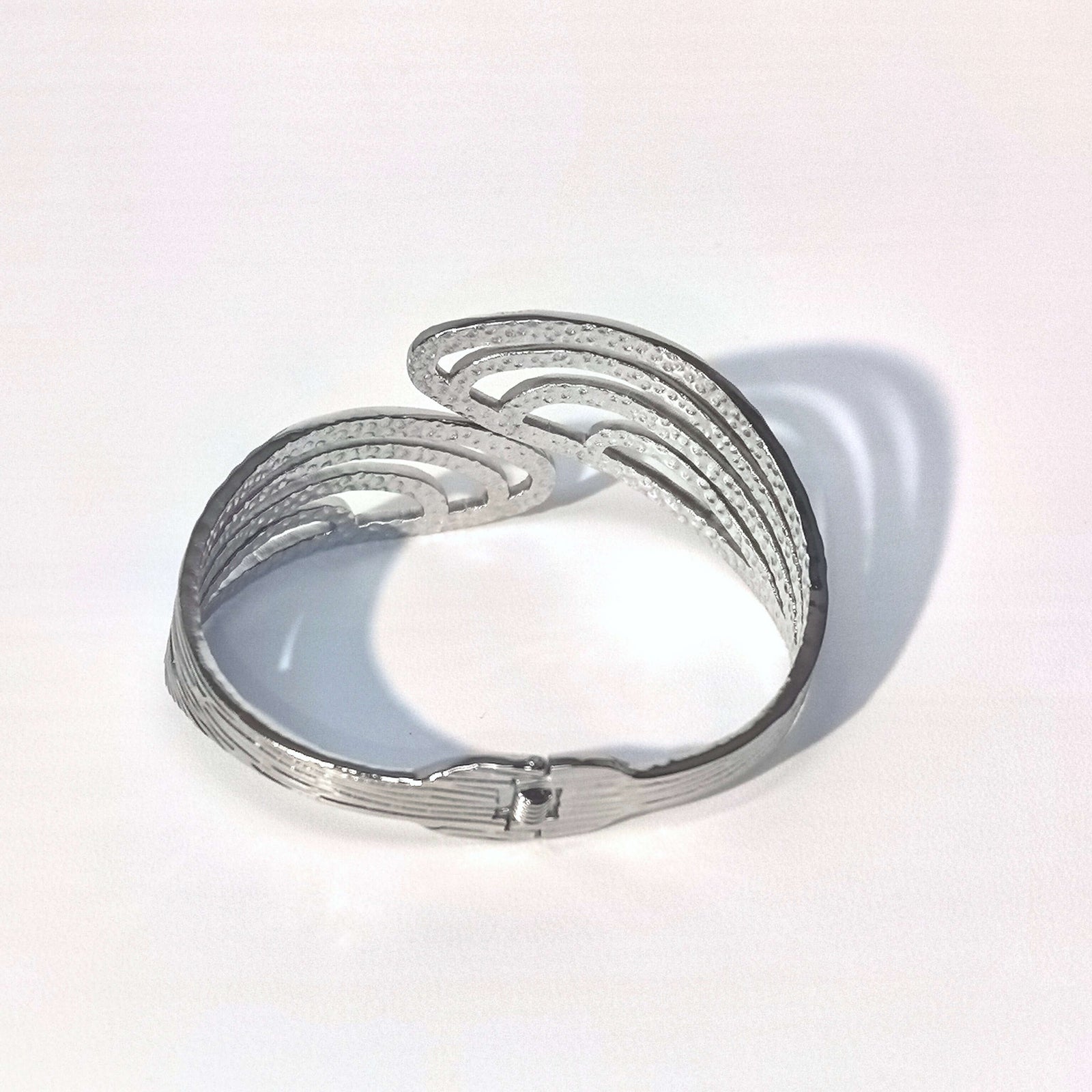 Geometric Skeleton Cuff Bangle - Titanium Steel Spring Clasp Irregular Jewelry - DXbracelet