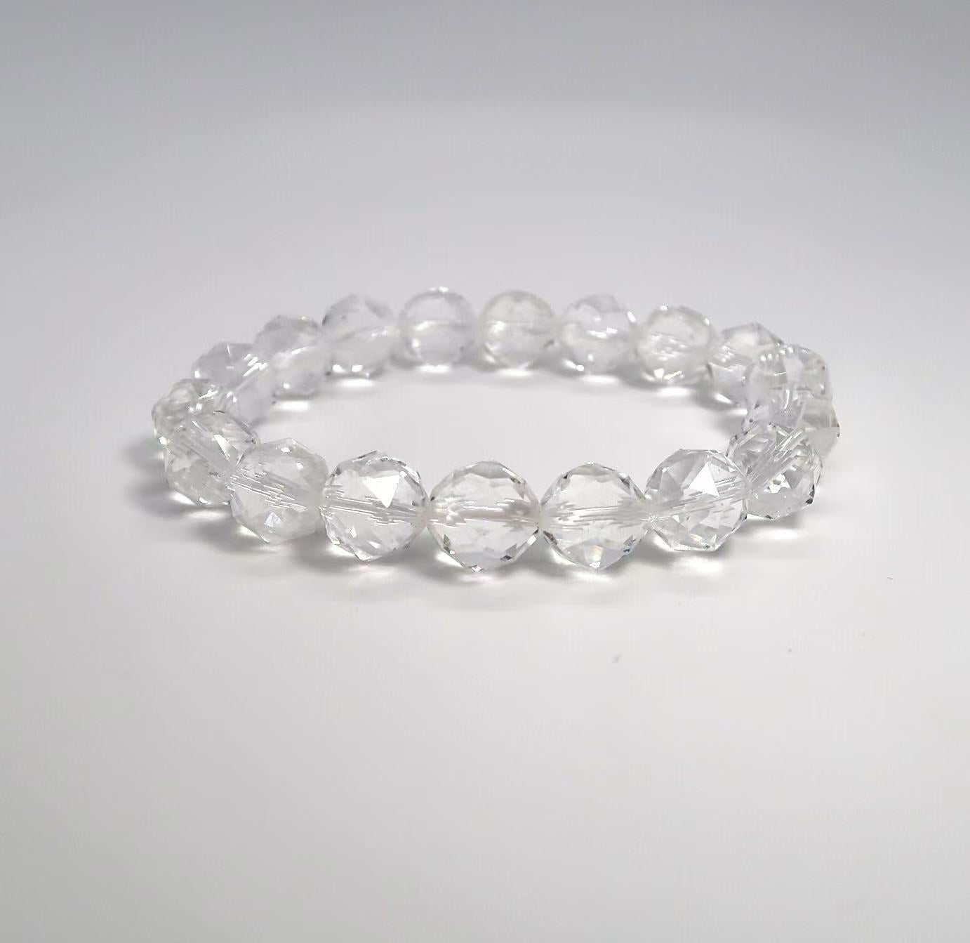Bracelet en quartz clair naturel facetté