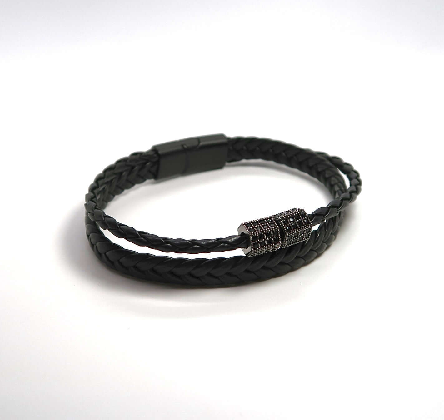 Designer-Grade Magnetic Closure Braided Leather Bracelet - DXbracelet