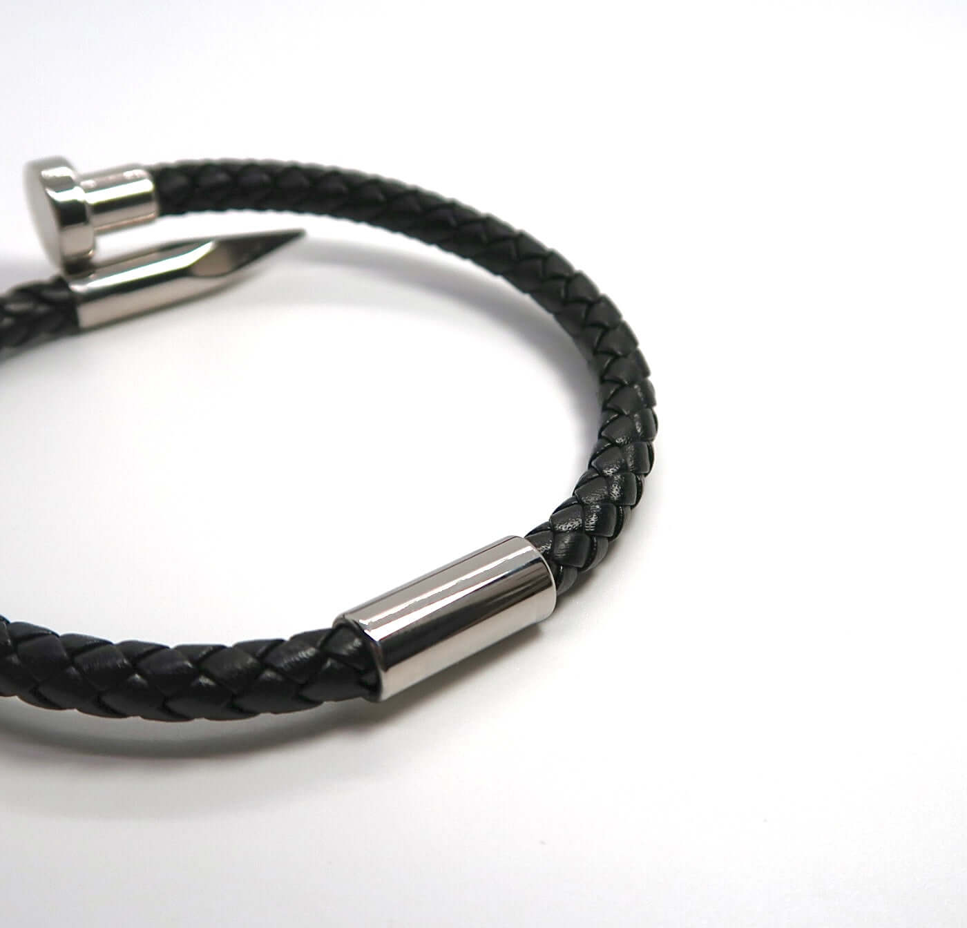 Minimalist Nailhead Braided Leather Cord Bracelet - DXbracelet