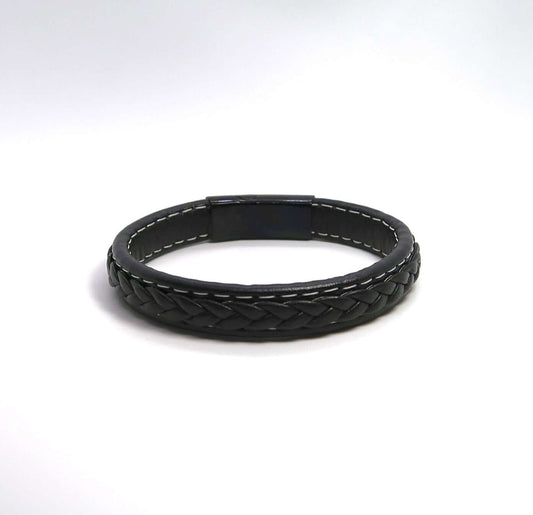 Minimalist Single-Layer Hand Braided Leather Cuff w/ Magnetic Clasp - DXbracelet