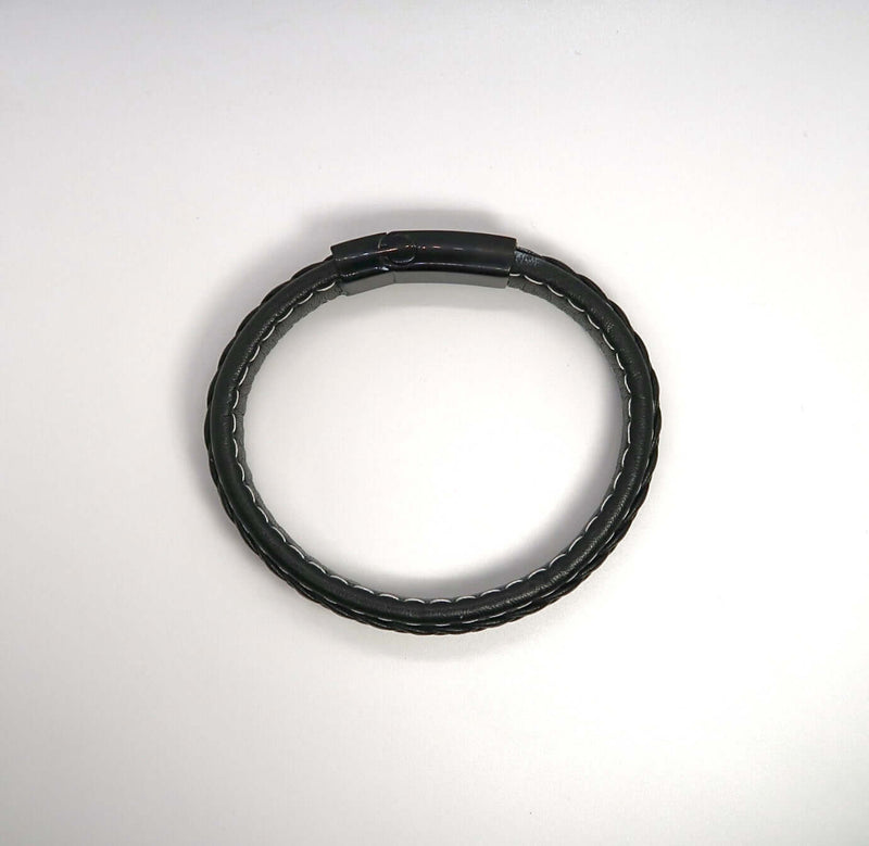 Minimalist Single-Layer Hand Braided Leather Cuff w/ Magnetic Clasp - DXbracelet