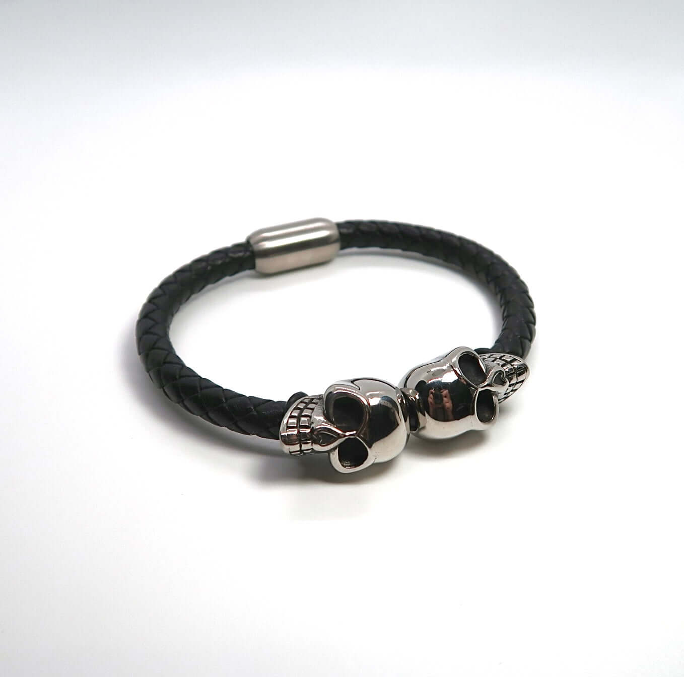Men's Gothic Skull Braided Leather & Titanium Steel Cuff - DXbracelet