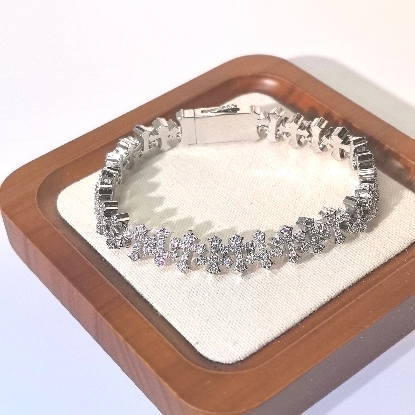 Hip-Hop Luxe | Copper Cuban Chain w/ Cubic Zirconia Cross | Unisex - DXbracelet