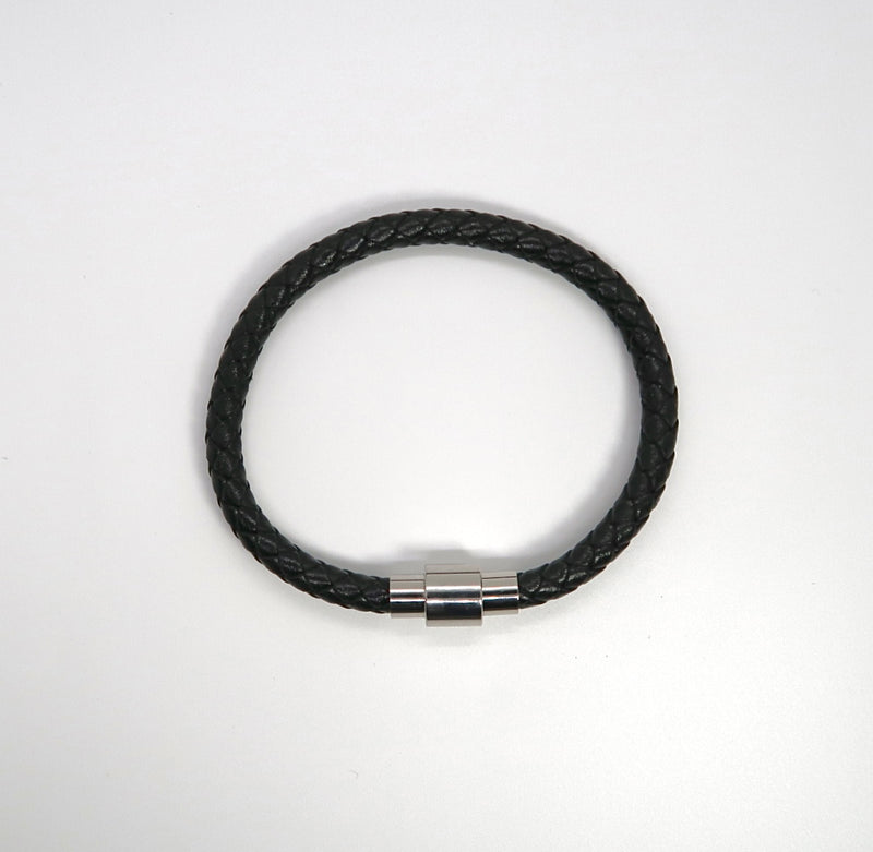 Minimalist Braided Leather Bracelet for Men with Magnetic Clasp - DXbracelet