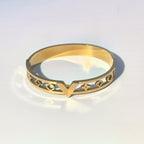 Openwork Clover & V-Shape Titanium Steel Bracelet - Delicate Lucky Charm - DXbracelet