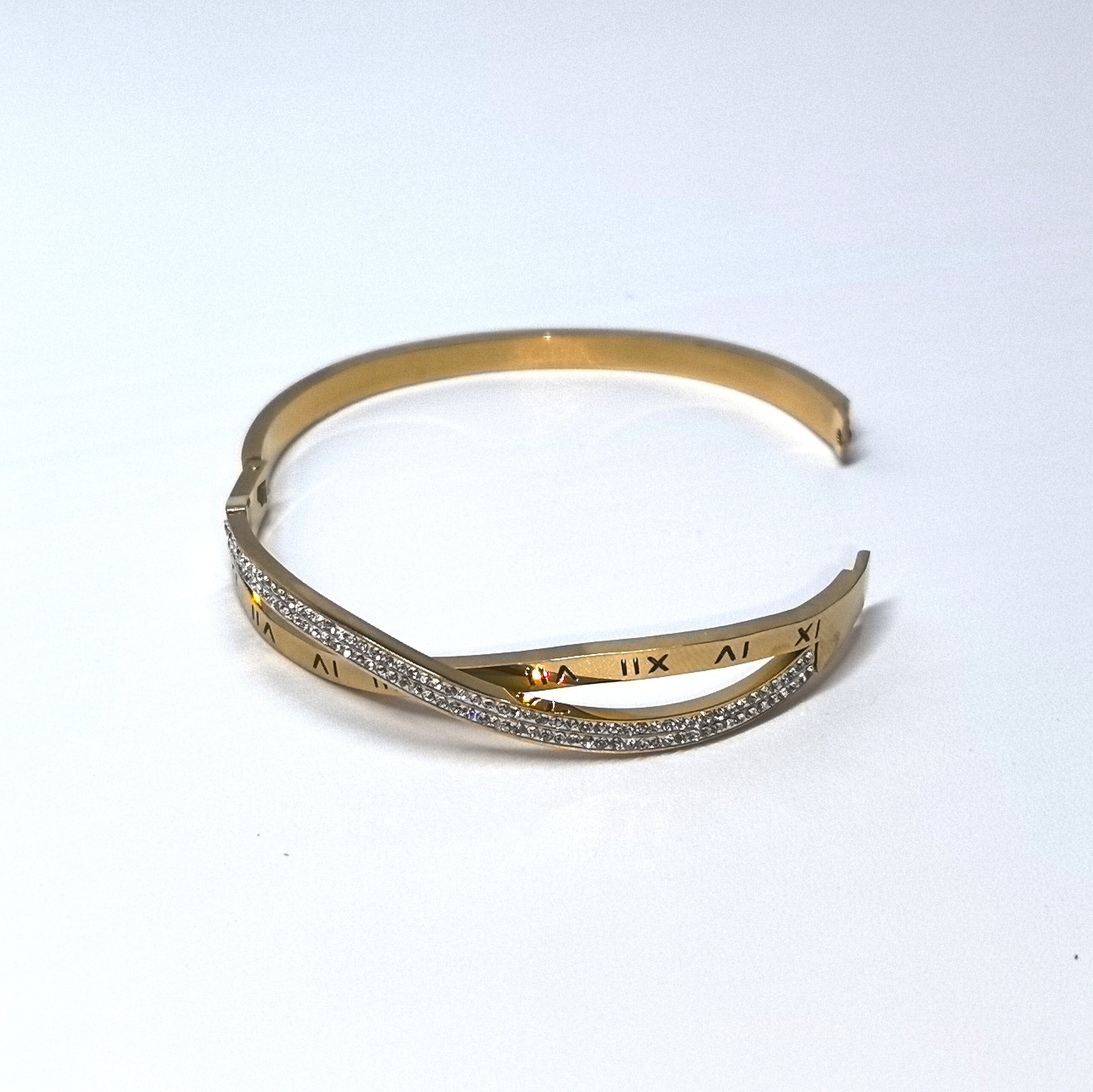 Armband aus Titanstahl mit römischen Ziffern und Zirkonia