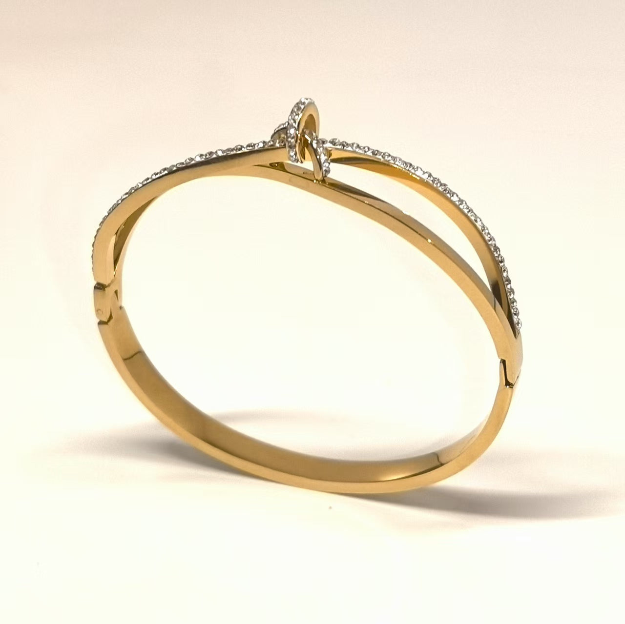 Grace Infinity Bangle with Zircon Accents - DXbracelet