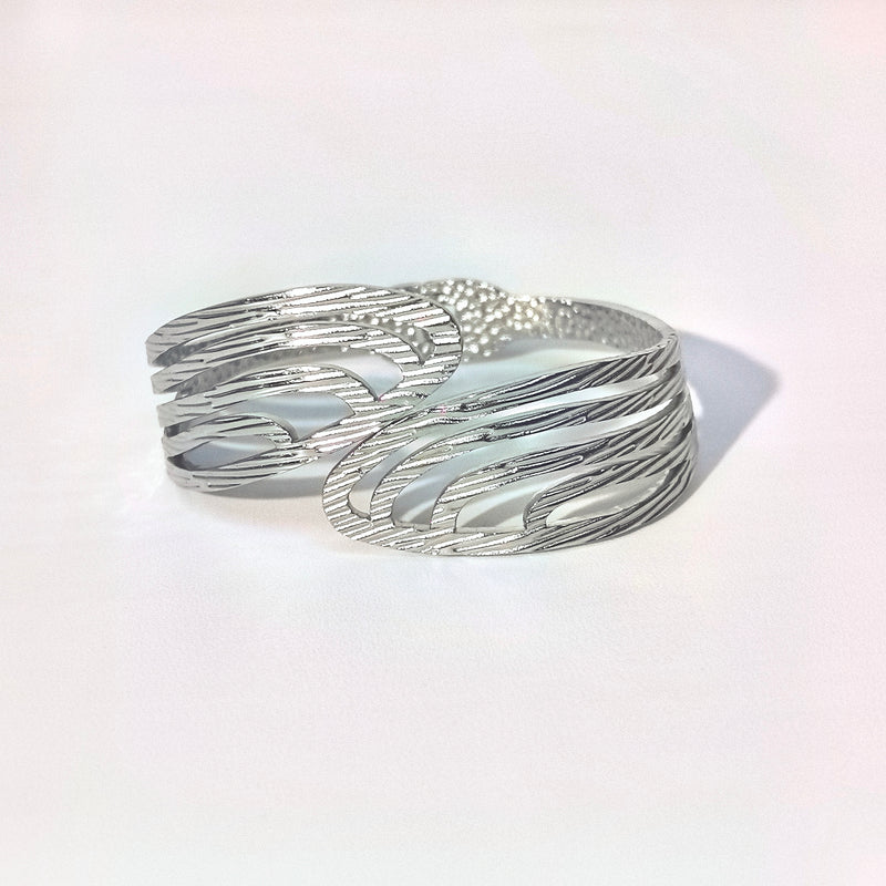 Geometric Skeleton Cuff Bangle - Titanium Steel Spring Clasp Irregular Jewelry - DXbracelet