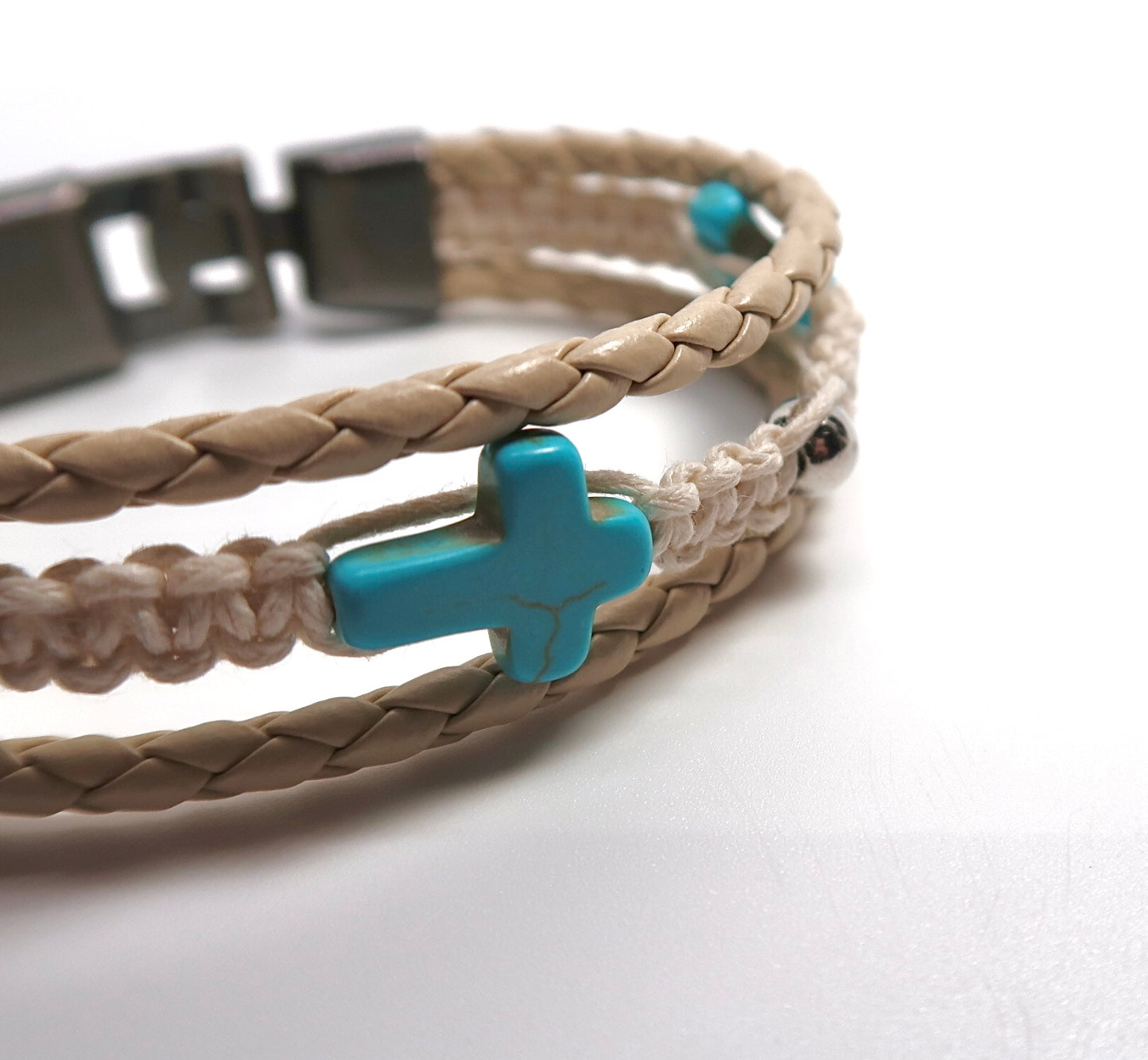 Hand-woven layered leather cross bracelet - with adjustable knot clasp - DXbracelet