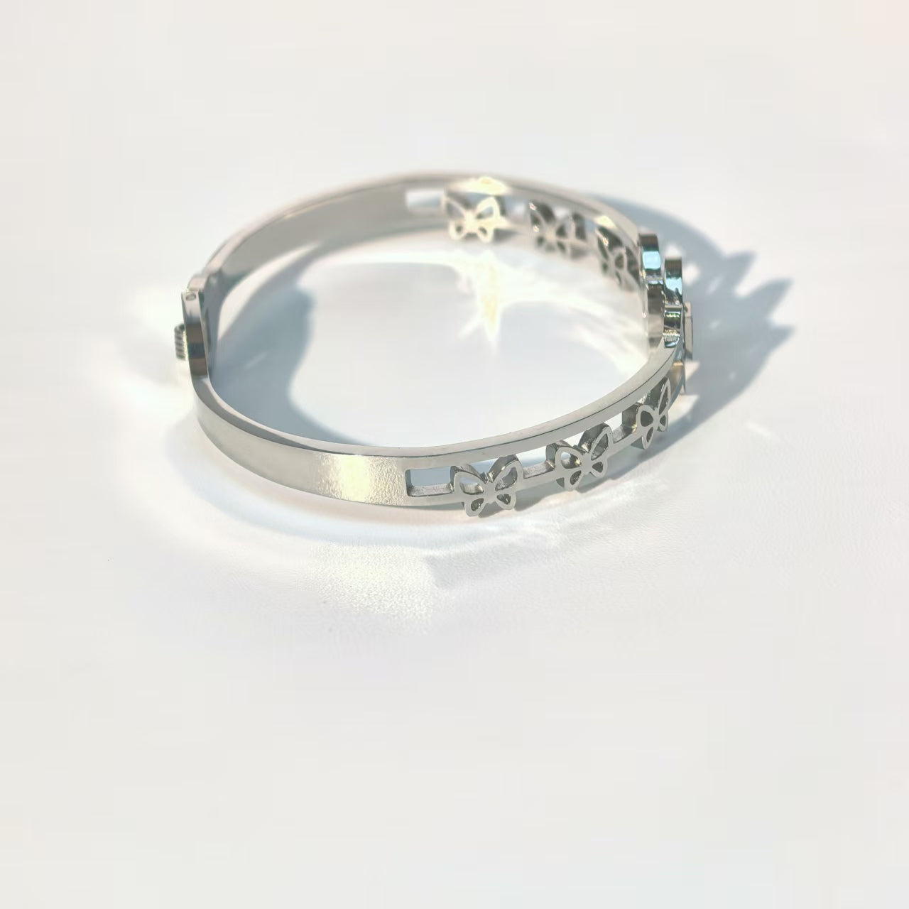 Adjustable Butterfly Openwork Bangle - DXbracelet