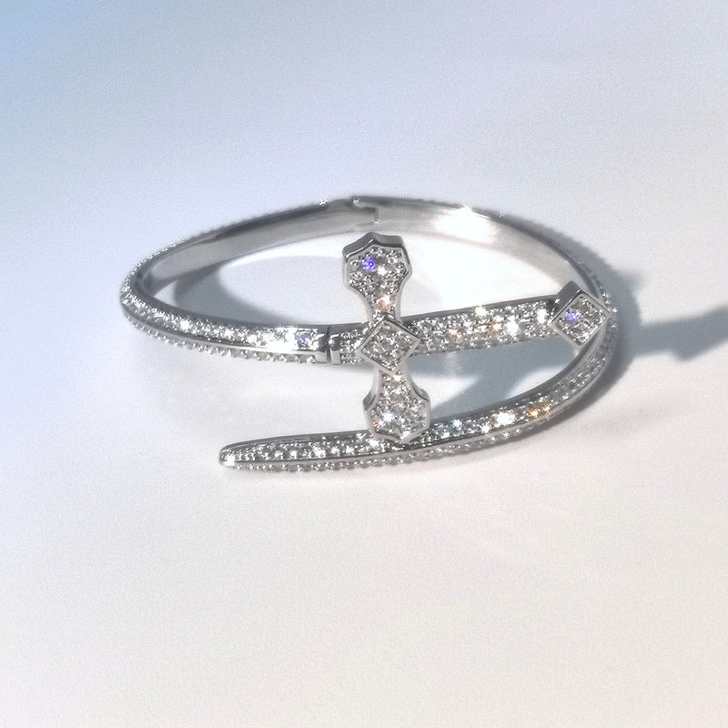 Blade of Justice Bracelet: Copper alloy full inlaid cubic zirconia unisex bracelet - DXbracelet