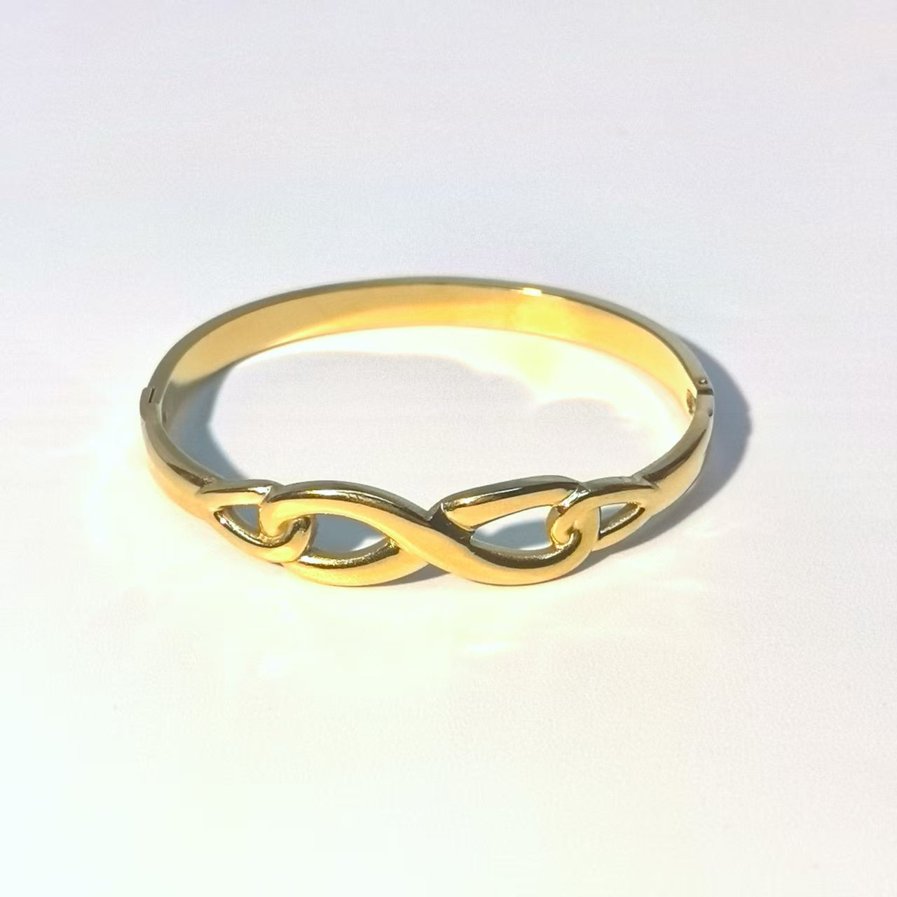Fashion Titanium Steel Infinity Hollow Bracelet - Unique Figure 8 Design - DXbracelet
