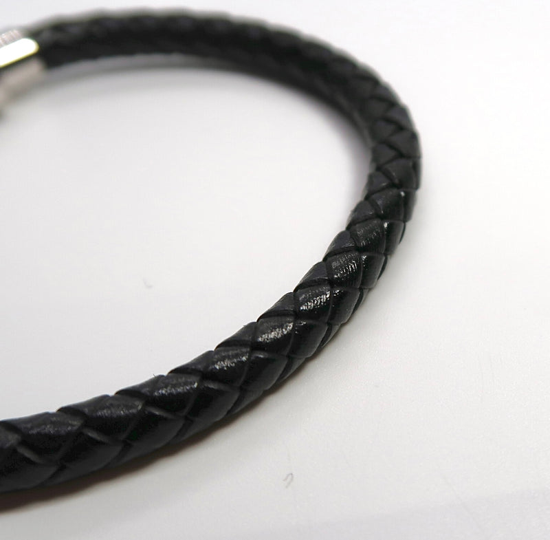 Minimalist Braided Leather Bracelet for Men with Magnetic Clasp - DXbracelet