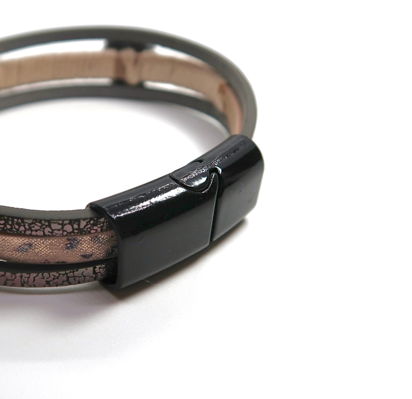 Vintage Hand-Woven Button Leather Bracelet - DXbracelet