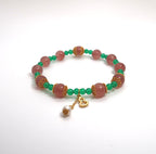 Bracelet fait main en quartz fraise et agate verte avec breloque en forme de gourde argentée